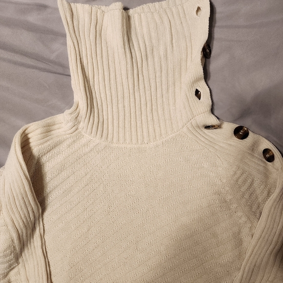 EUC Cream Turtleneck Dress Barn XL Sweater - Picture 3 of 3